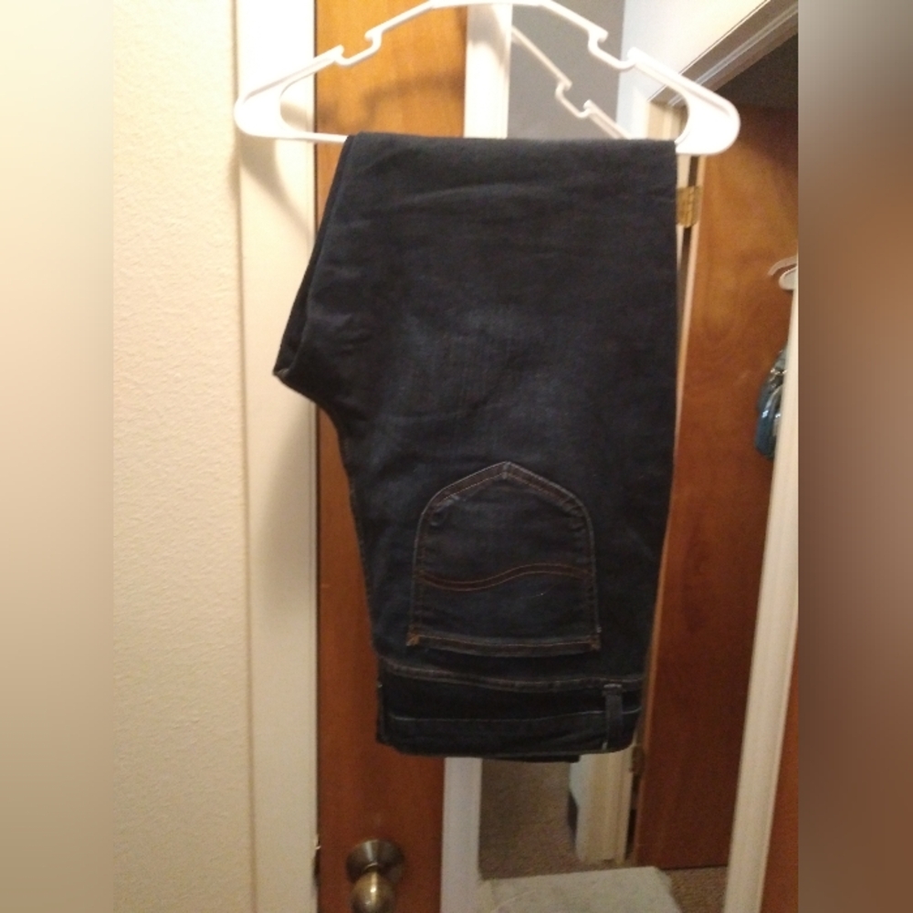 Womens Classic Black Jeans